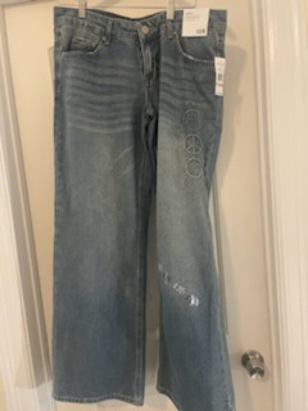 Women's size 10 Aeropostale